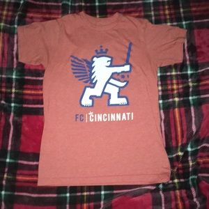 FC Cincinnati shirt